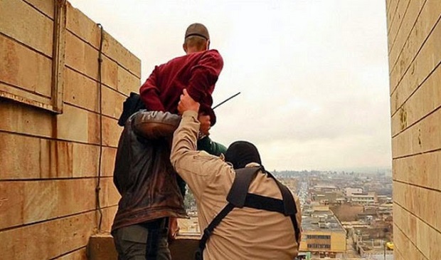 Recrutados para o Estado Islâmico são obrigados a cometer crimes contra gays