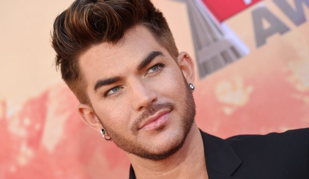  Adam Lambert recusou fazer protagonista de “Rocky Horror” para dar visibilidade às atrizes trans