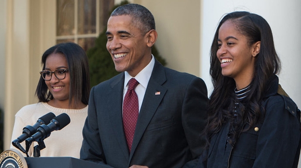  Obama diz que filhas foram responsáveis por mudar sua opinião sobre casamento gay