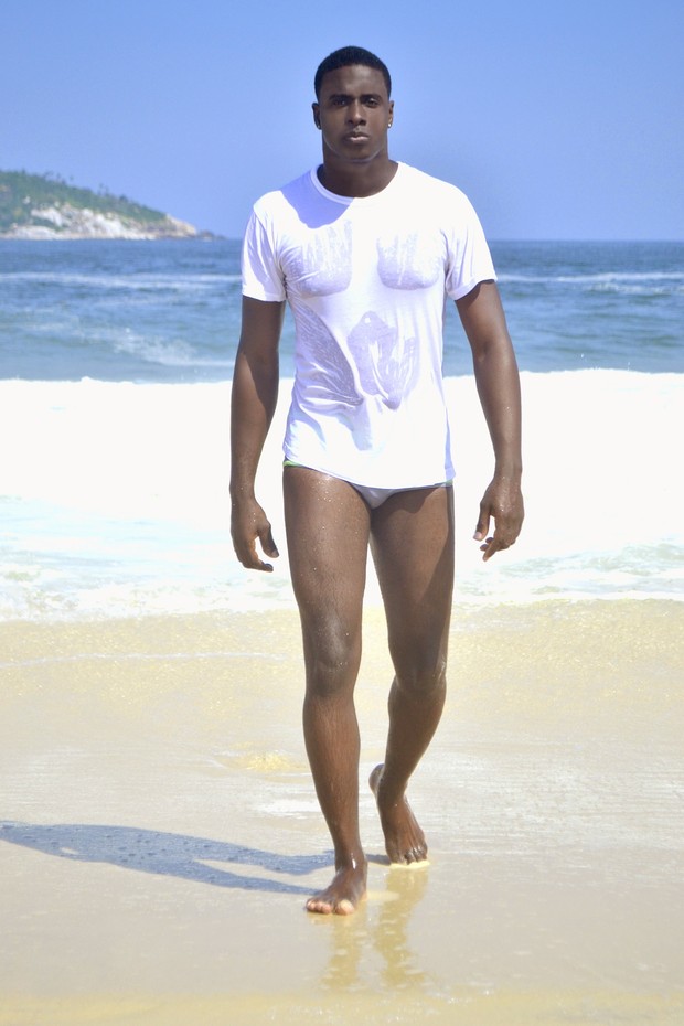Gustavo Oliveira, candidato Mister Universo Cidade do Rio, tem 1,87 m e 25 anos.