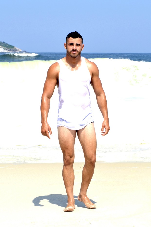 Junior le Gentil, candidato Mister Universo Cidade do Rio, tem 28 anos e mede 1,72 m 