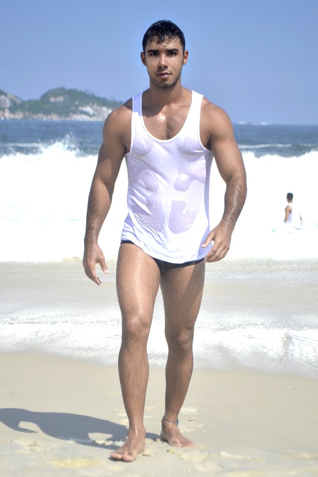 Marcos Vinicios, candidato Mister Universo Cidade do Rio, tem 27 anos e 1,86 m