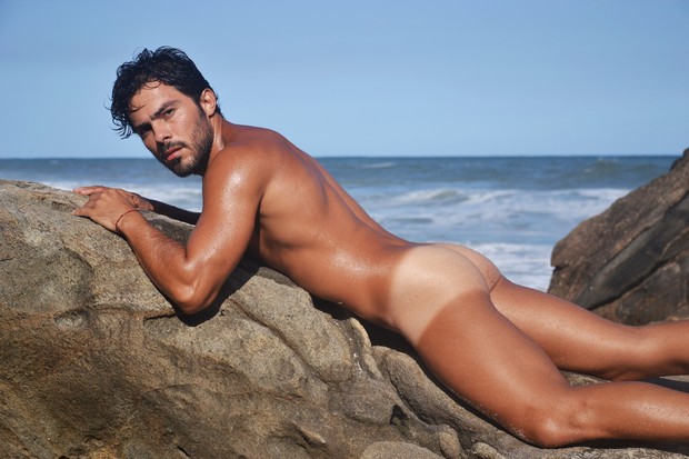 Modelo Douglas Martins