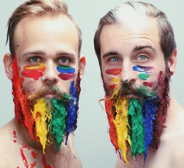  Dupla de amigos transforma barbas em exposição de arte no Instagram
