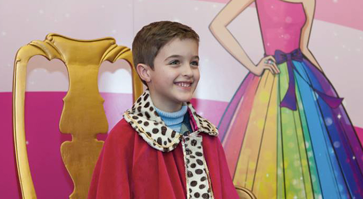 Shopping de Porto Alegre permite que crianças brinquem em atrações sem distinção de gênero