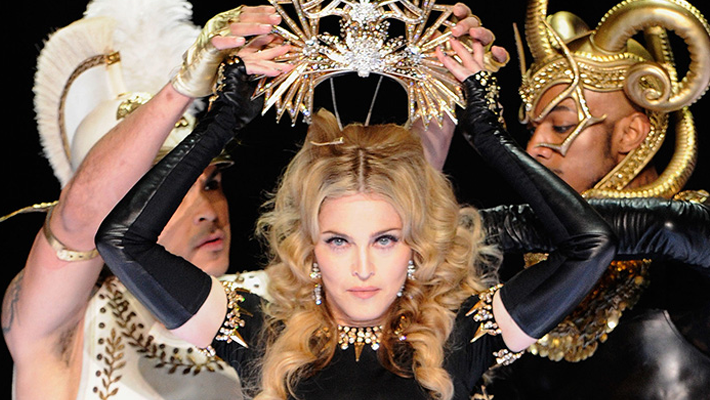  Madonna completa 58 anos; Confira 15 closes certíssimos da Rainha do Pop