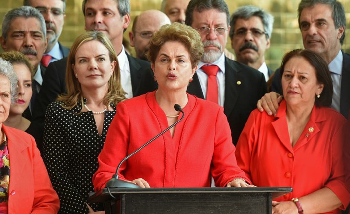  “O golpe é misógino, homofóbico e racista”, diz Dilma após sofrer impeachment