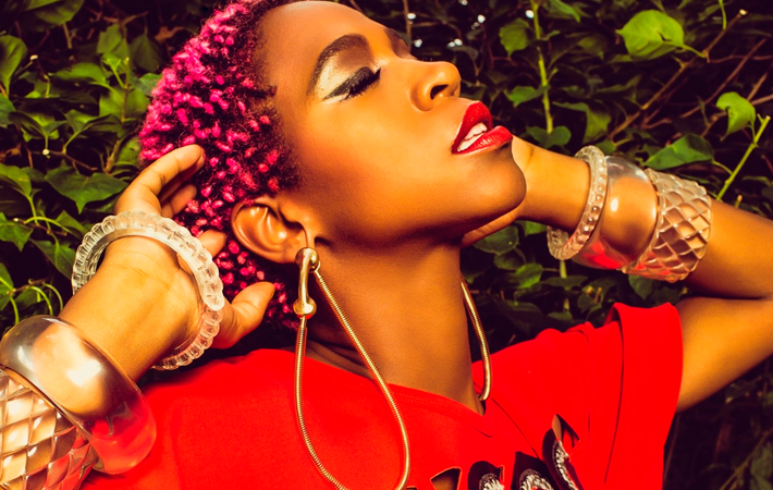 Karol Conká afirma: “Sempre soube que era bi, desde pequena”