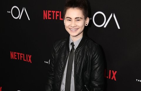  Netflix acerta mais uma vez e escala ator trans para interpretar personagem transgênero