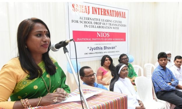  Índia inaugura primeira escola para transgêneros do país