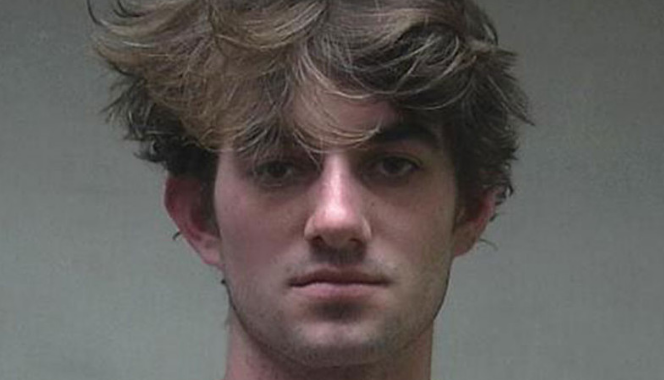 Membro da família Kennedy é preso após defender amigo de homofóbicos