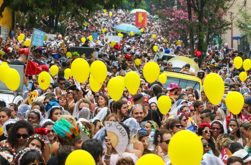  Folia consciente! São Paulo ganha bloco LGBT com foco na prevenção do HIV