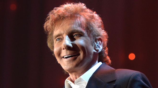 _95475490_manilow1_getty