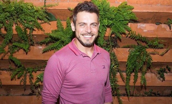 Band lança reality show de namoro com casais gays apresentado por Luigi Baricelli