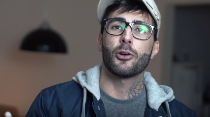 Youtuber Felipe Mastrandéa revela em vídeo ser soropositivo; confira