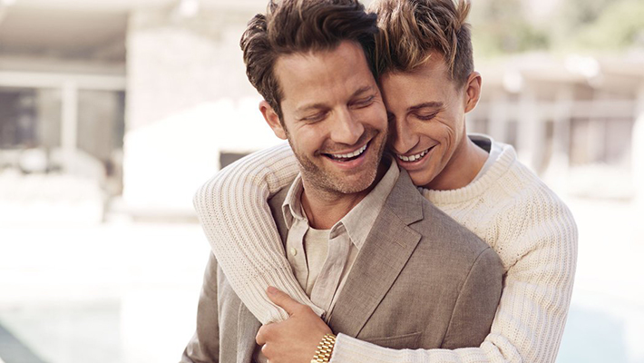 Casais homossexuais estão mais felizes que heterossexuais, aponta pesquisa