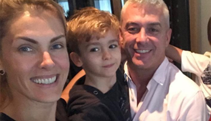 Ana Hickmann presta queixa na polícia após seguidora chamar seu filho de “bicha”