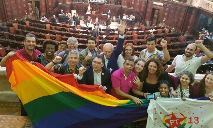  Deputados aprovam Dia Estadual do Orgulho e Cidadania LGBT, no Rio