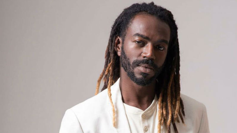 Jonathan Azevedo rebate seguidor que o chamou de gay em rede social