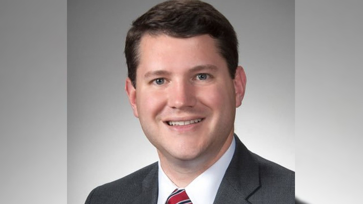 Deputado anti-LGBT renuncia após ser flagrado fazendo sexo com outro homem