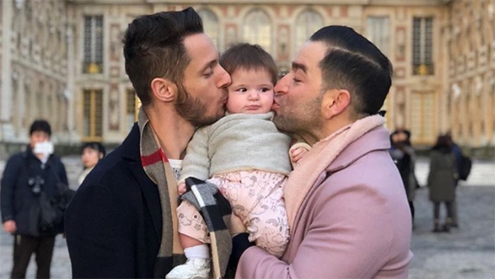  Papais levam filho pra conhecer Paris e as fotos da viagem viralizam na web