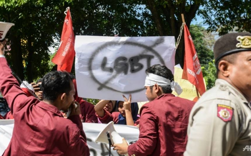 Indonésia declara homossexualidade um “transtorno mental”