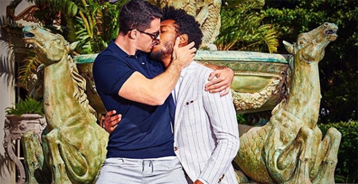  Marca faz campanha com beijo gay, sofre ataques na web e perde seguidores