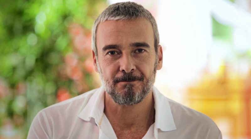Alexandre Borges fala sobre polêmico vídeo com travestis: “Não entendi o escândalo”
