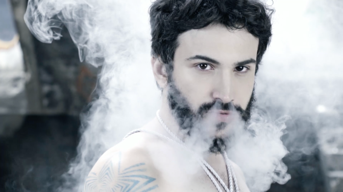  Juan Guiã lança clipe de “Despacho”, faixa de trabalho de seu EP de estreia