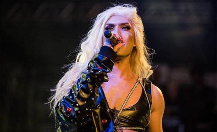 Aretuza Lovi se prepara para jogar a bunda com sua primeira turnê internacional