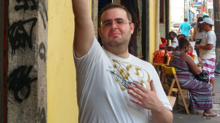 Polícia Federal prende analista que defendia estupro, pedofilia e morte de gays