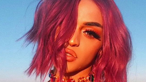 Pabllo Vittar confirma affair com empresário árabe: “Nada sério”