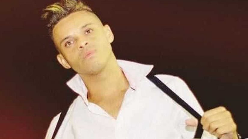 Em áudio vazado, cantor gospel revela ser gay: “Estou feliz do jeito que eu sou”