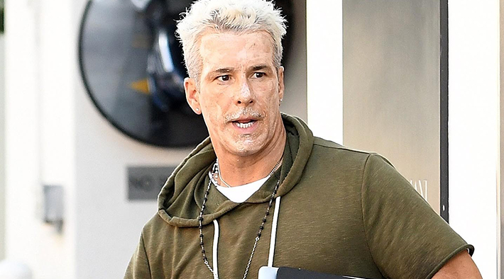 Sugar daddy: aos 48 anos, galã mexicano surpreende seguidores com nude