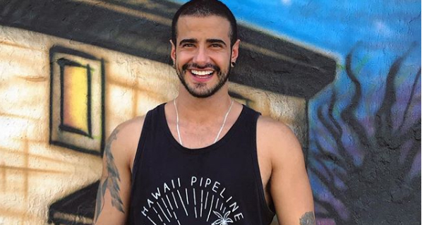 Tarso Brant sensualiza nu em projeto fotográfico; confira