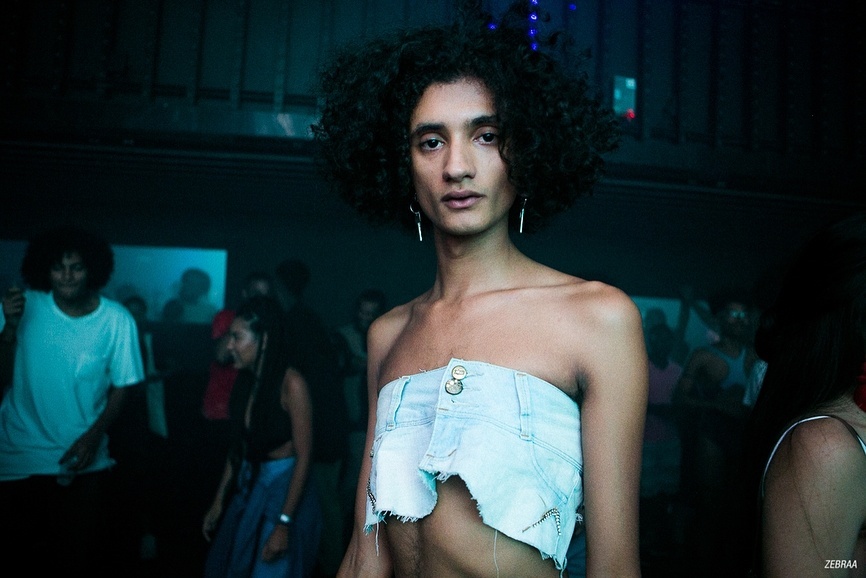 Matheusa foi morta após tentar tirar arma de traficante, diz polícia