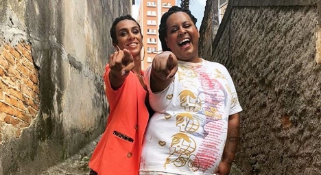  Linn da Quebrada e Jup do Bairro comandam novo talk show na TV Brasil
