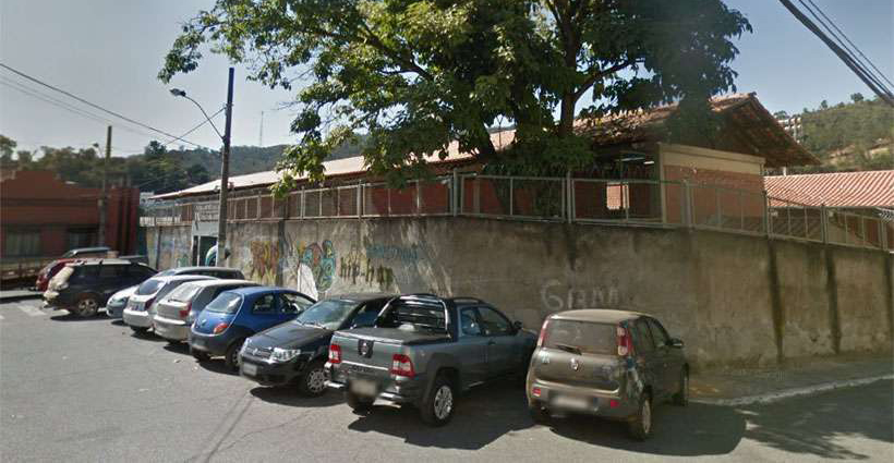 Aluno atira em porta de escola, em MG, após ser alvo de boatos a respeito de sua sexualidade