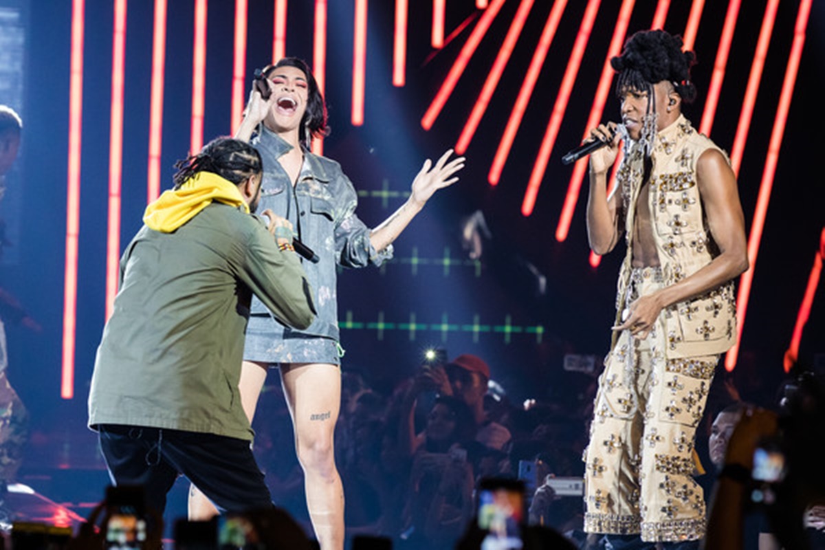 Fãs acusam MTV de boicotar Pabllo Vittar durante apresentação no MTV MIAW