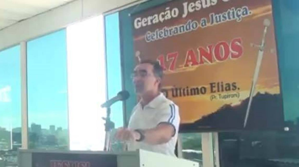 Pastor incentiva fiéis a discriminar LGBTs: “Homossexualismo é possessão demoníaca”
