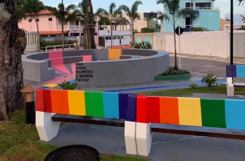  ‘Pracinha dos Gays’: cidade da Bahia inaugura praça com temática LGBT