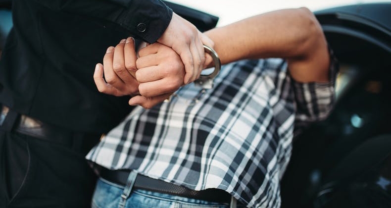  Policia dos EUA prende 26 homens por sexo gay em parque público