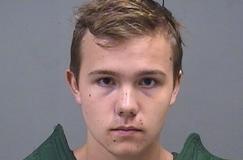  Jovem de 18 anos que planejava atentado à boate LGBT é preso em posse de 25 armas