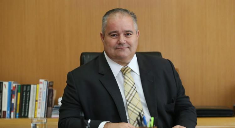 Secretário de Cultura se demite após Bolsonaro proibir filmes LGBTs: “Não vou consentir com a censura”