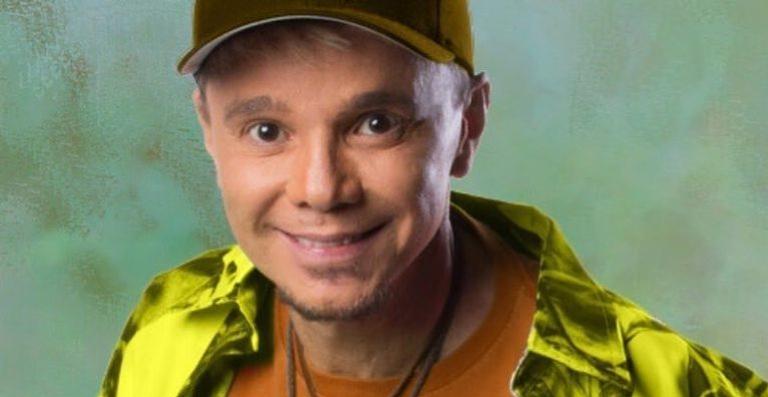 Netinho critica HQ dos Vingadores e rebate seguidor: “Sou bissexual conservador”