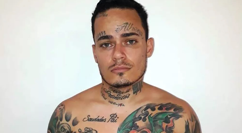 Conhecido como “Pitbull Amigo”, garoto de programa é preso após agredir e ameaçar cliente de morte