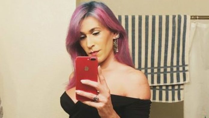  Atriz trans comete suicídio aos 44 depois de deixar mensagem de ‘adeus’ nas redes