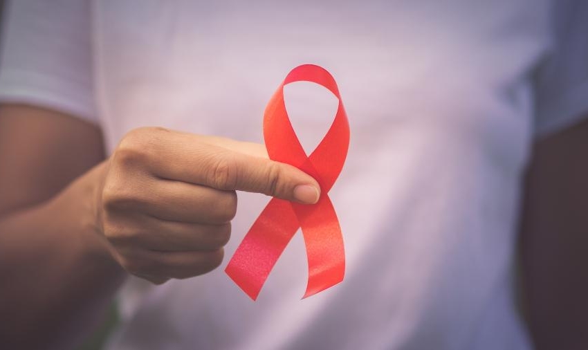 Considerado referência no Brasil e no mundo, proposta ameaça Programa de AIDS de SP