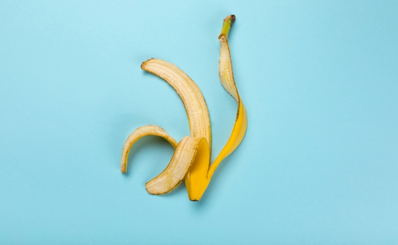  Médicos pedem para que jovens parem de se masturbar usando casca de banana