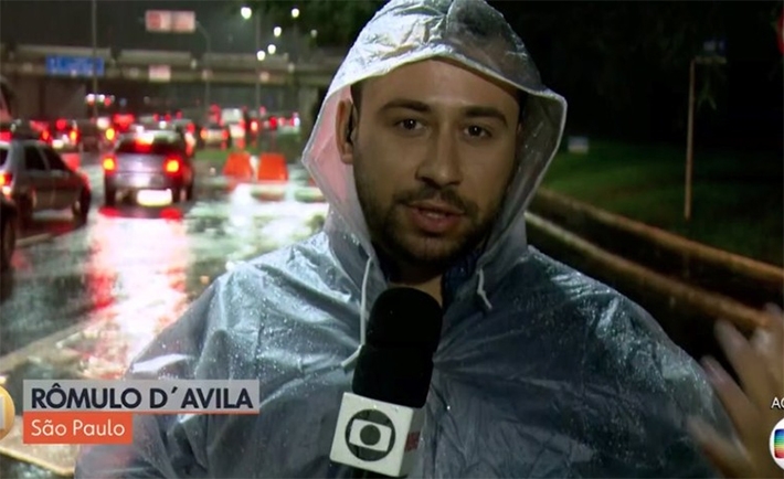  Repórter da Globo que socorreu idoso em temporal é vítima de homofobia